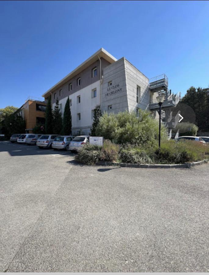 Joli Studio Le Clos D'Aix Avec Grande Terrasse Piscine Et Parking Gratuit Екс-ан-Прованс Екстер'єр фото